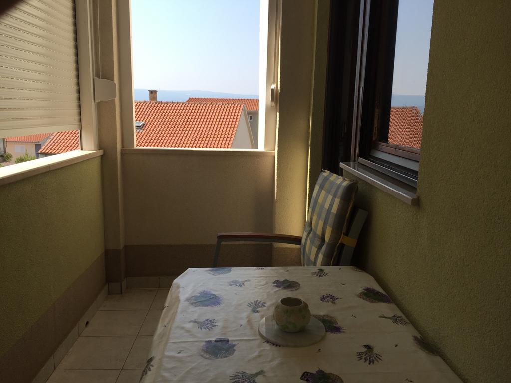 Apartments Bilic Nemira Omiš Esterno foto