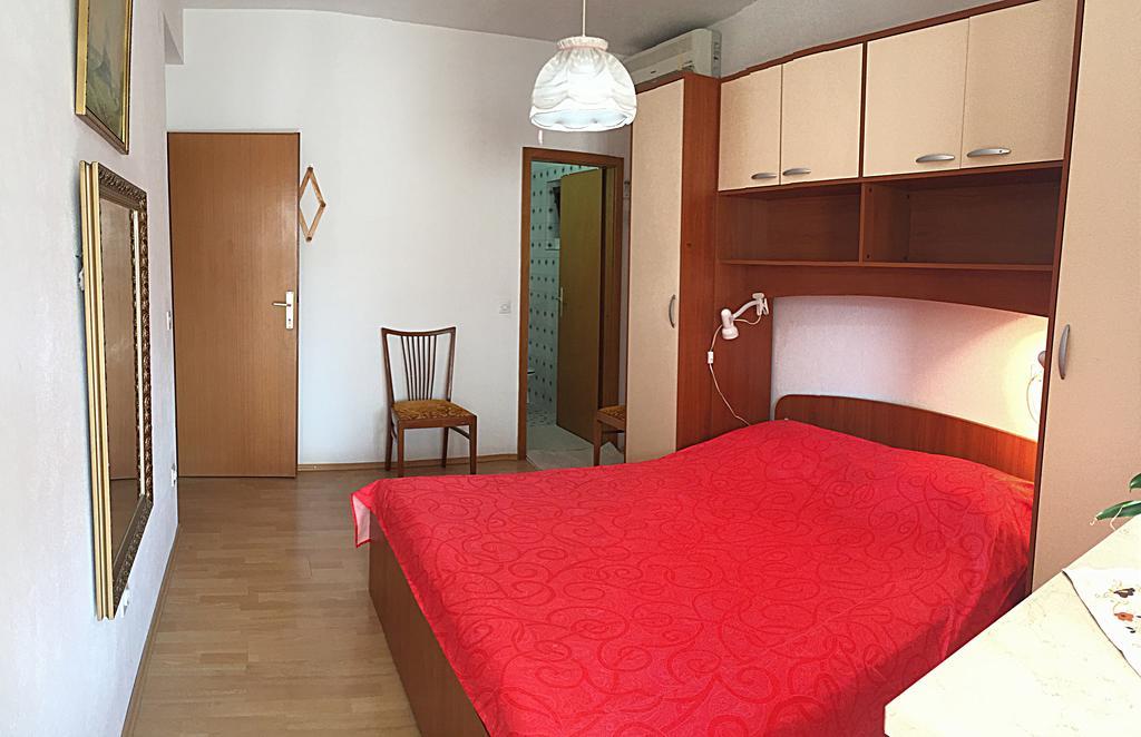 Apartments Bilic Nemira Omiš Esterno foto