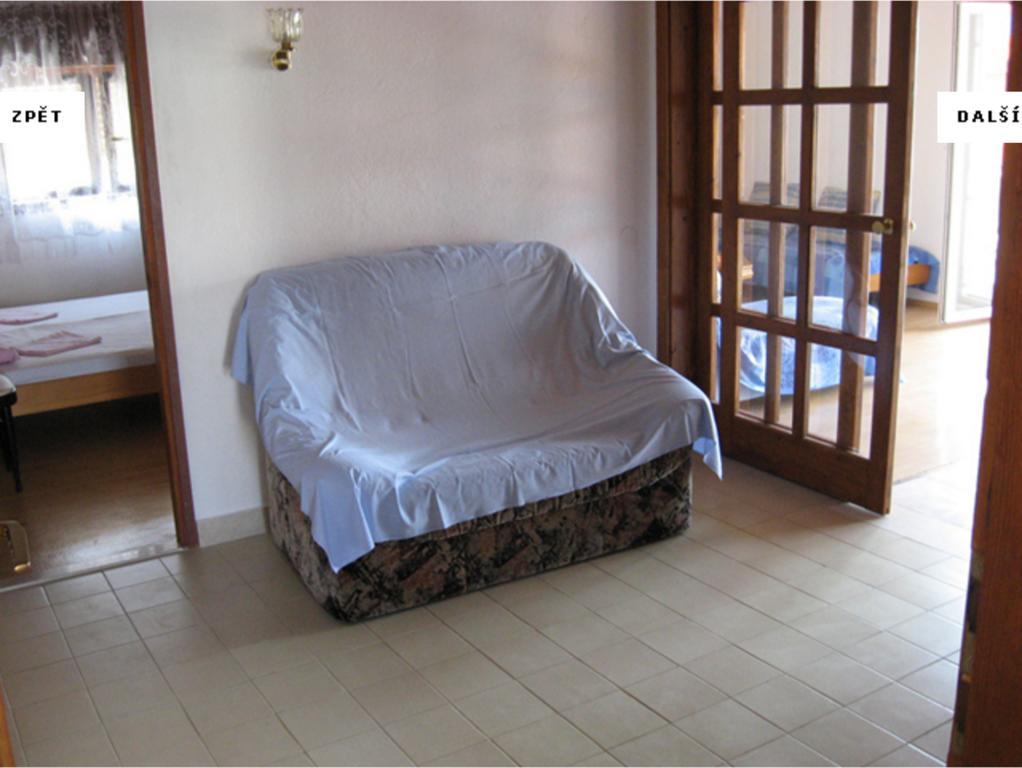 Apartments Bilic Nemira Omiš Esterno foto